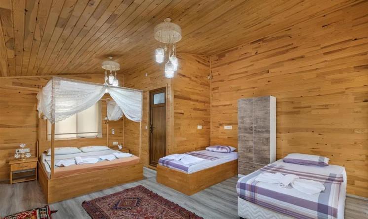 Ferienwohnung Flora Pansiyon Cirali Kemer Exterior foto