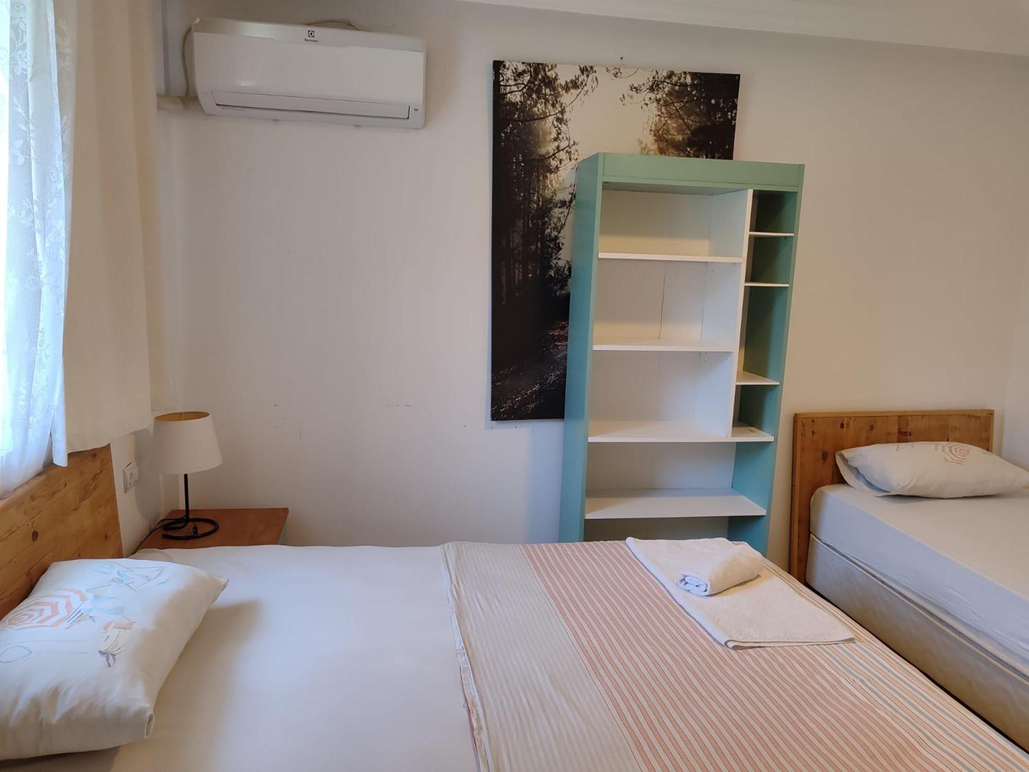 Ferienwohnung Flora Pansiyon Cirali Kemer Exterior foto